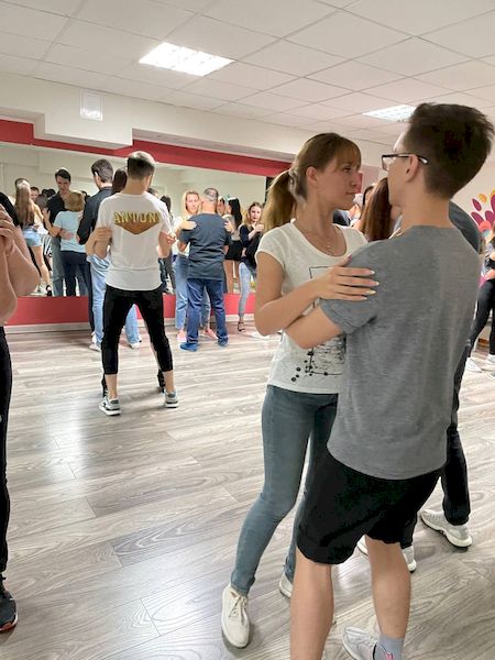 Kizomba Space: школа танцев в Ростове